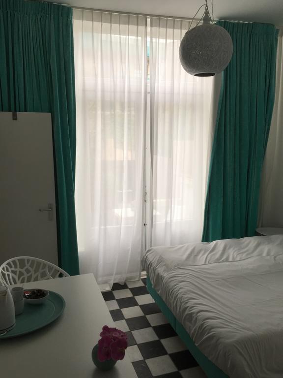 Hotel Zeespiegel Зандвоорт Екстериор снимка