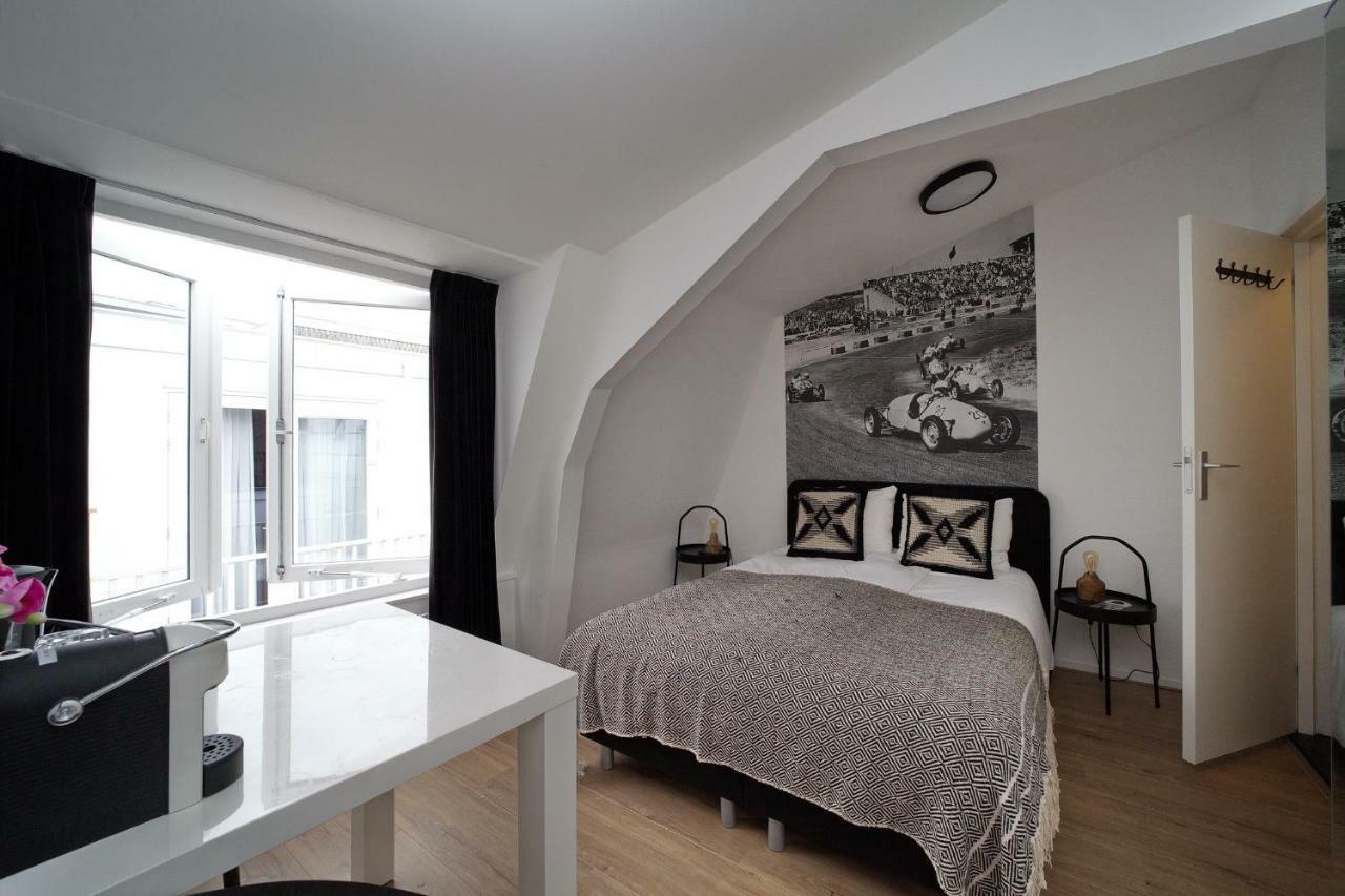 Hotel Zeespiegel Зандвоорт Екстериор снимка